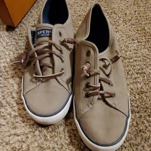 Sperry womens sneakers